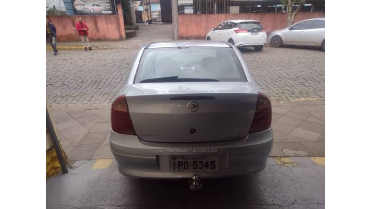 CHEVROLET - CORSA - 2009/2009 - Prata - R$ 27.000,00