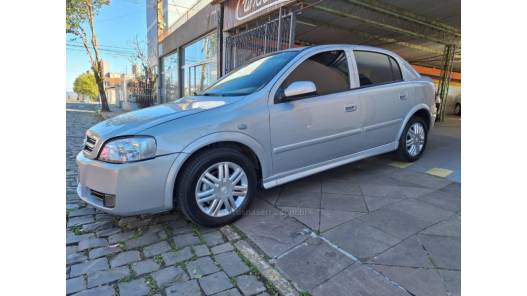 CHEVROLET - ASTRA - 2004/2004 - Prata - R$ 26.000,00