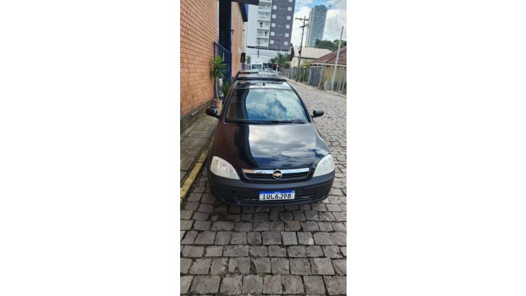 CHEVROLET - MONTANA - 2010/2010 - Preta - R$ 33.000,00