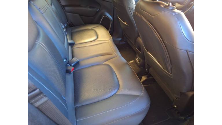 FIAT - TORO - 2022/2022 - Cinza - R$ 131.900,00