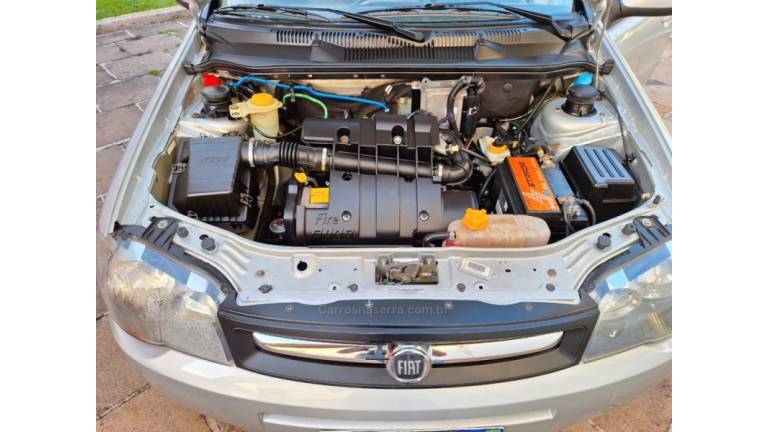 FIAT - PALIO - 2007/2007 - Prata - R$ 26.900,00