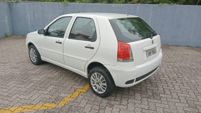 FIAT - PALIO - 2007/2007 - Branca - R$ 24.500,00
