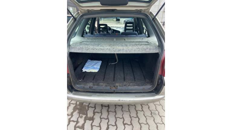FIAT - PALIO - 1999/1999 - Prata - R$ 11.000,00