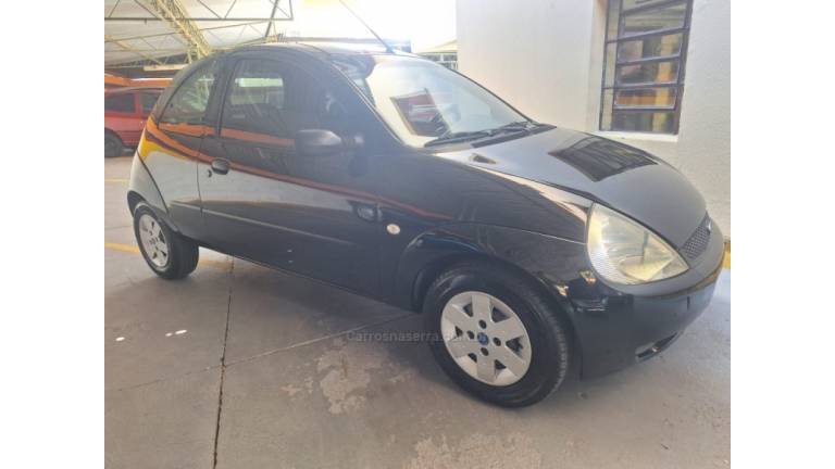 FORD - KA - 2004/2004 - Preta - R$ 16.500,00