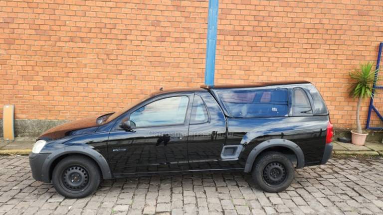 CHEVROLET - MONTANA - 2010/2010 - Preta - R$ 33.000,00