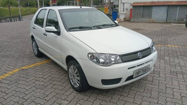 FIAT - PALIO - 2007/2007 - Branca - R$ 24.500,00