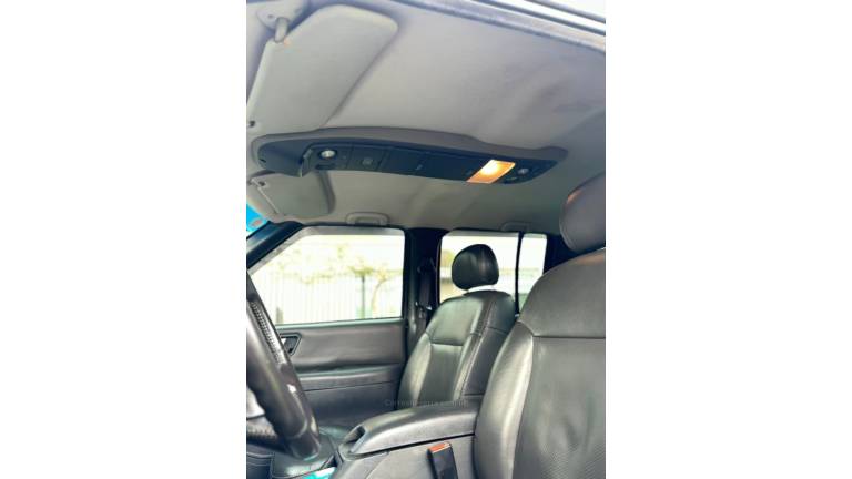 CHEVROLET - S10 - 2010/2011 - Preta - R$ 69.900,00