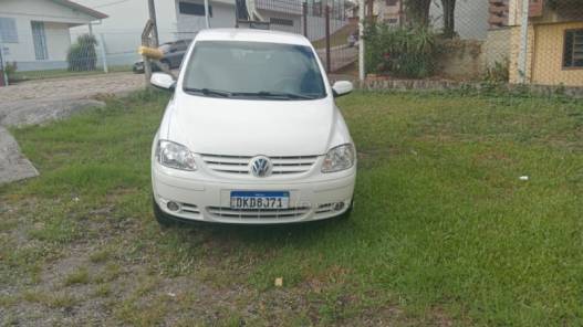 VOLKSWAGEN - FOX - 2004/2004 - Branca - R$ 22.500,00