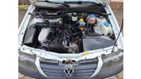 VOLKSWAGEN - SAVEIRO - 2001/2001 - Branca - R$ 28.900,00