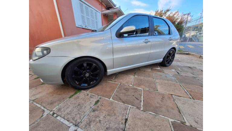 FIAT - PALIO - 2007/2007 - Prata - R$ 26.900,00