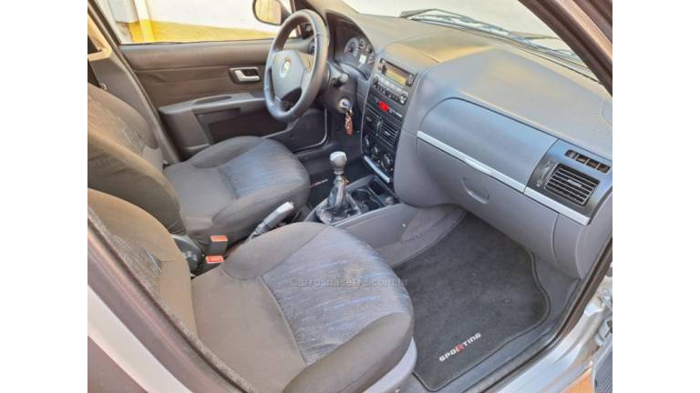 FIAT - PALIO - 2007/2007 - Prata - R$ 26.900,00