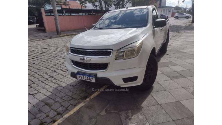 CHEVROLET - S10 - 2013/2013 - Branca - R$ 85.000,00