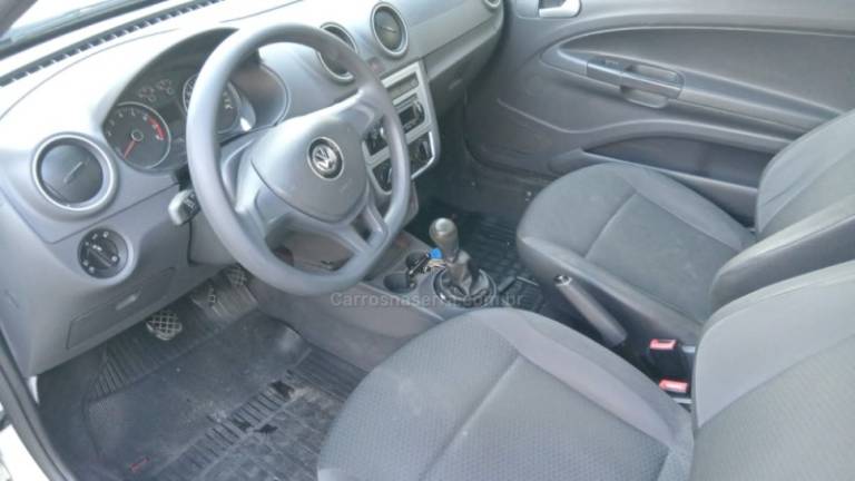 VOLKSWAGEN - SAVEIRO - 2018/2018 - Branca - R$ 51.500,00