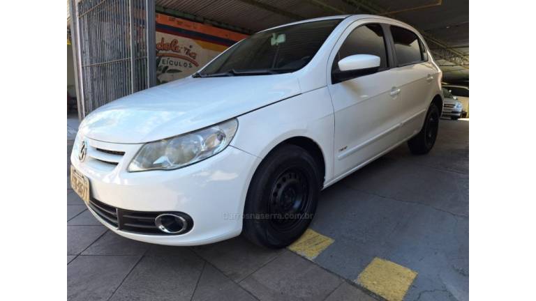 VOLKSWAGEN - GOL - 2013/2013 - Branca - R$ 32.900,00