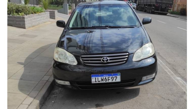 TOYOTA - COROLLA - 2004/2004 - Preta - R$ 33.500,00